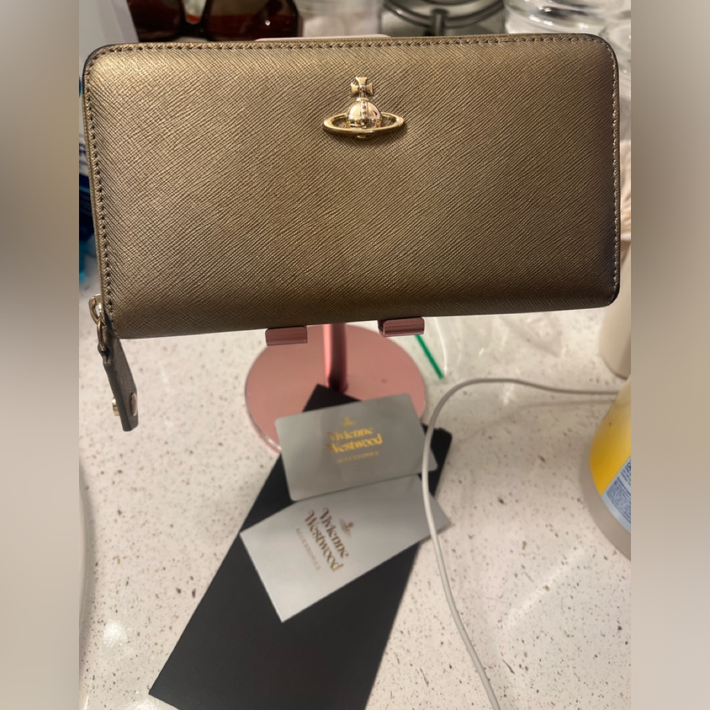 Viviene Westwood Brand Long Zippy Wallet